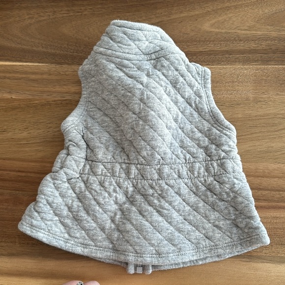 Grey vest - 6M - Picture 2 of 2